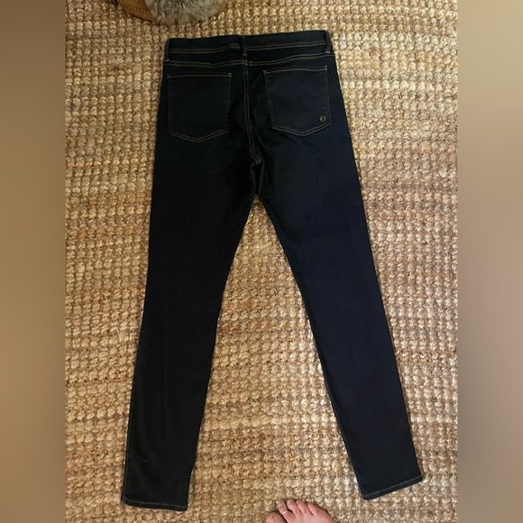 Denim - Picture 3 of 4